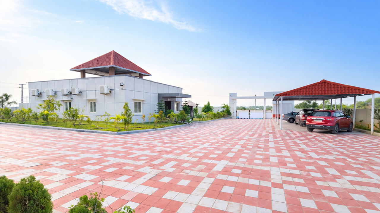 DBL - Entrance 2